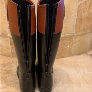 tory burch water boots